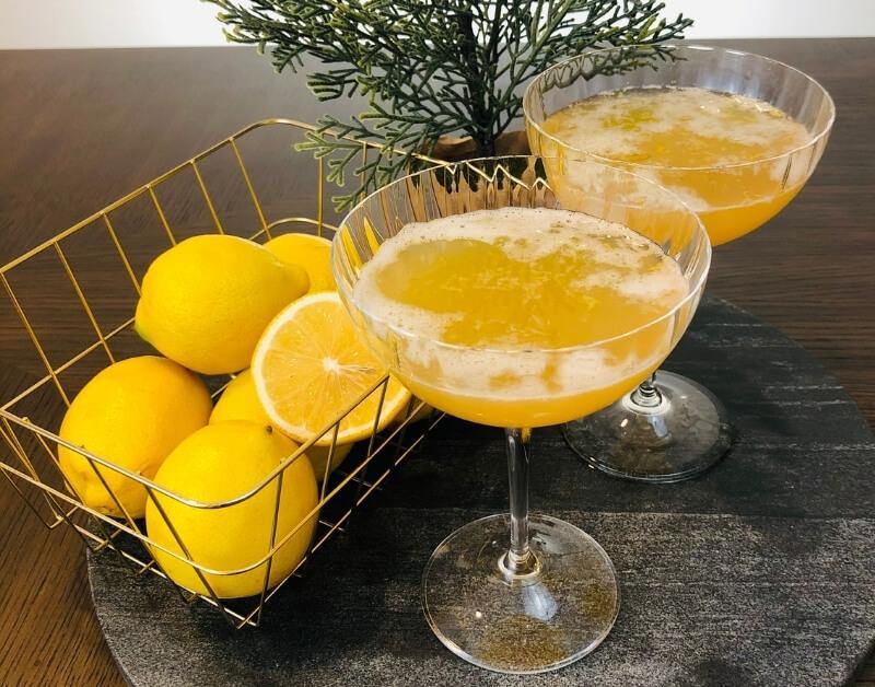 Non-Alcoholic Whiskey Sour Cocktail