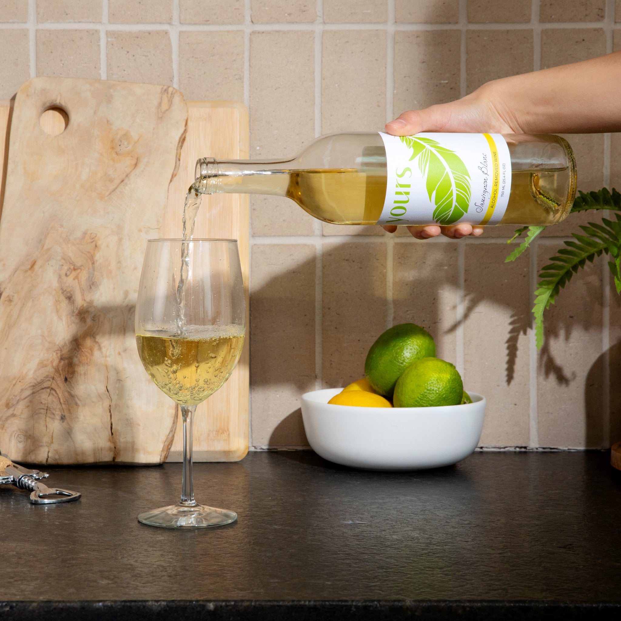 YOURS Non-Alcoholic Wine Washington Sauvignon Blanc