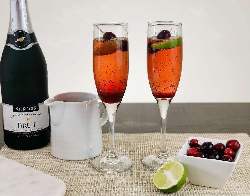 Non-Alcoholic Champagne Bellini Recipe with Cranberry