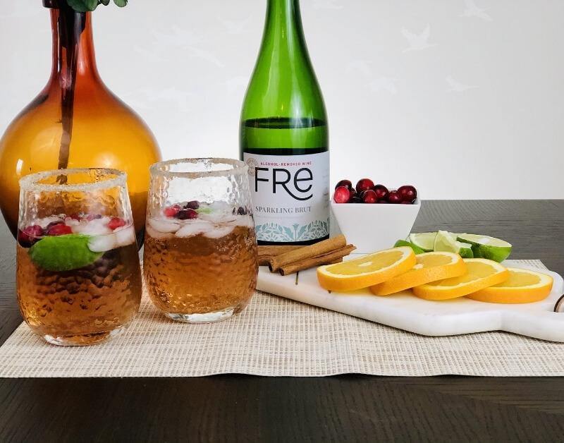 Alcohol-Free Champagne and Cranberry Fizz Cocktail
