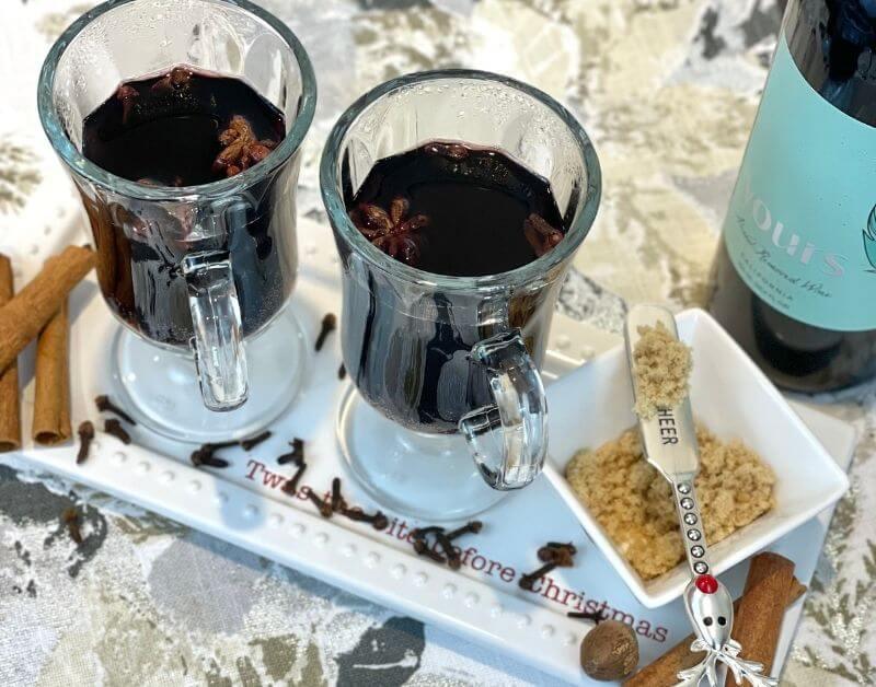 Non-Alcoholic Spiced Mulled Wine